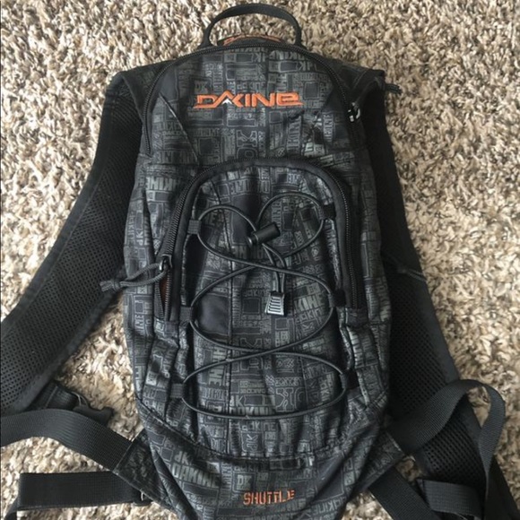 Dakine Other - Dakine Shuttle Hydration Pack Bicycle Backpack